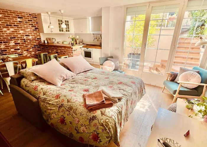 Appartement Loft De Estilo Industrial Con Jardin Y Garaje Privados *